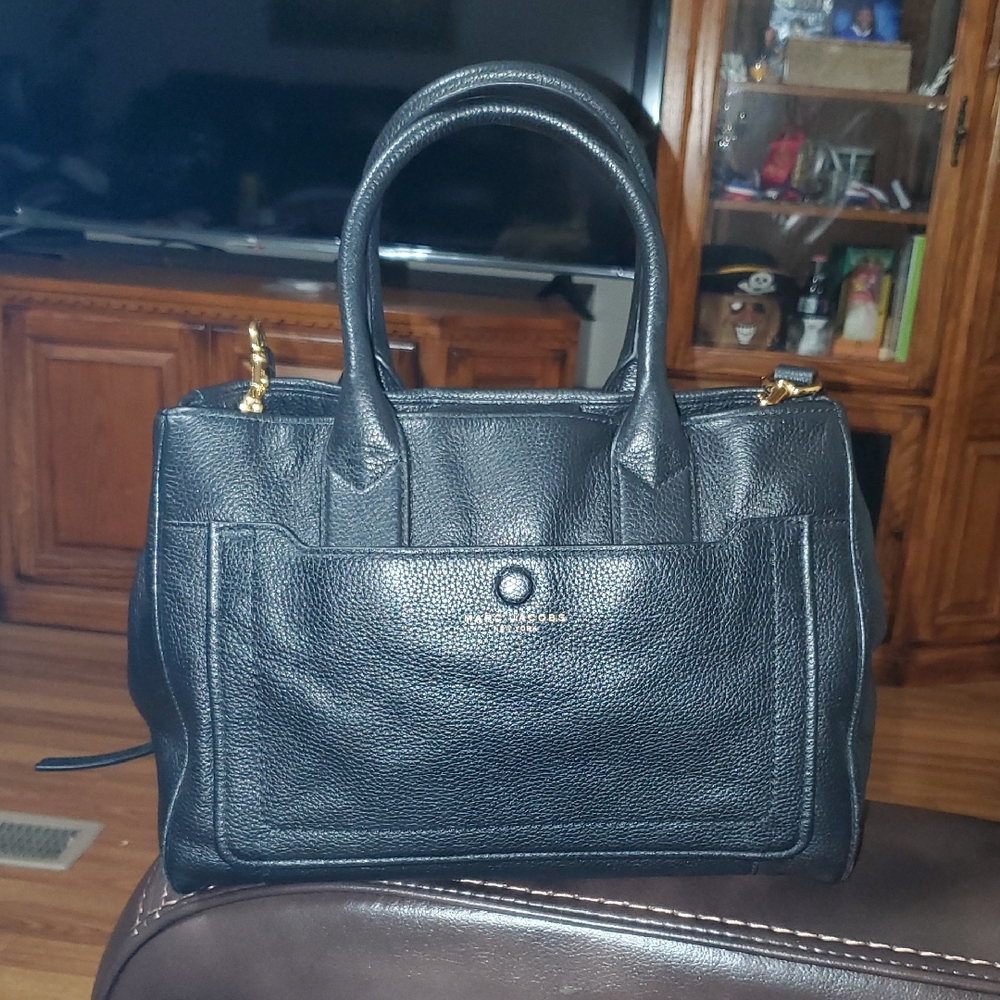 Marc Jacobs Empire City Leather Handbag EUC